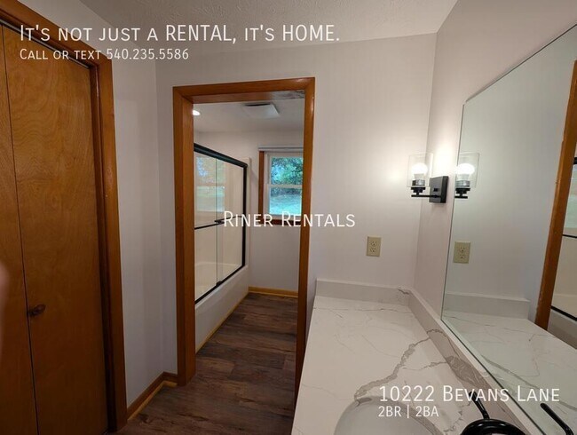 Building Photo - 10222 Bevans Ln
