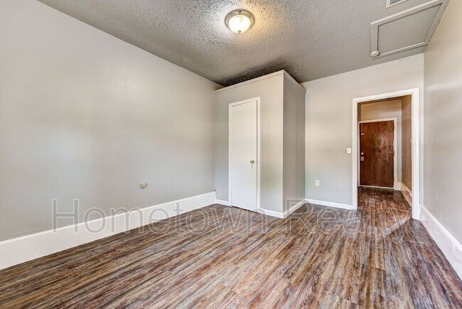 Building Photo - 1308 Mcdonald Dr