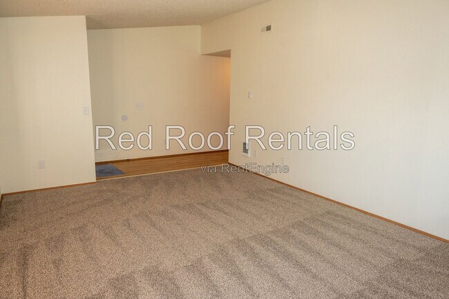 Building Photo - 13209 7th Ave Ct E