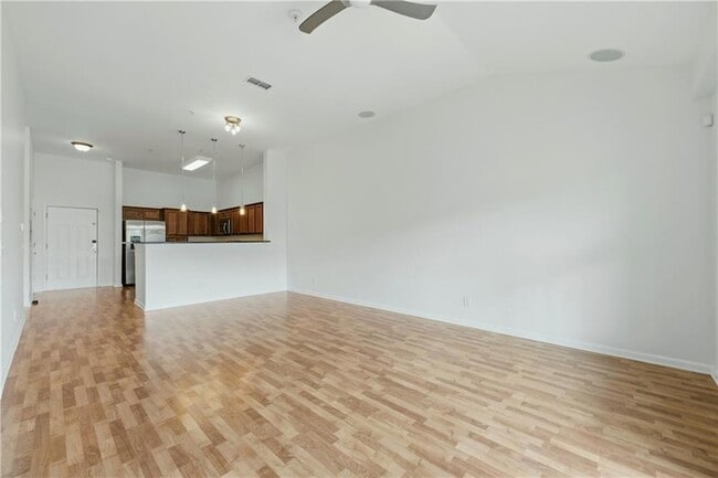 Building Photo - 4805 W Village Way
