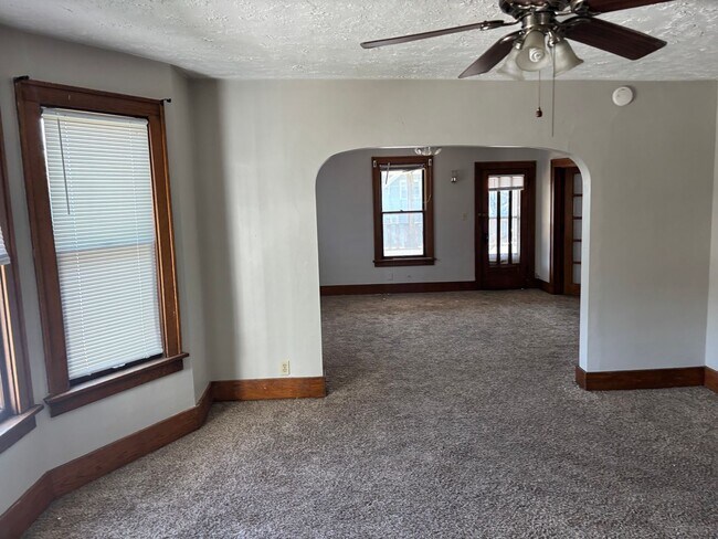 Building Photo - 3117 Marshall Ave