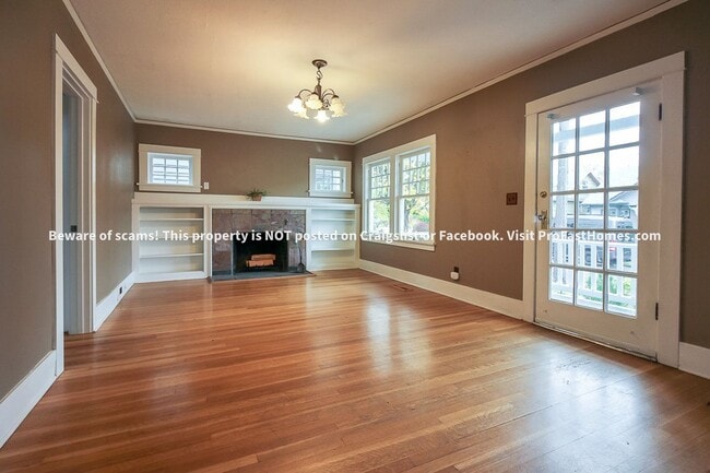 Building Photo - 4626 NE 29th Ave