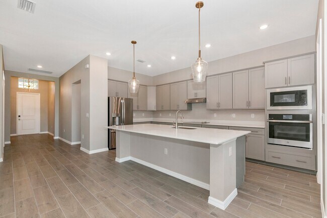 Building Photo - 17220 Jadestone Ct