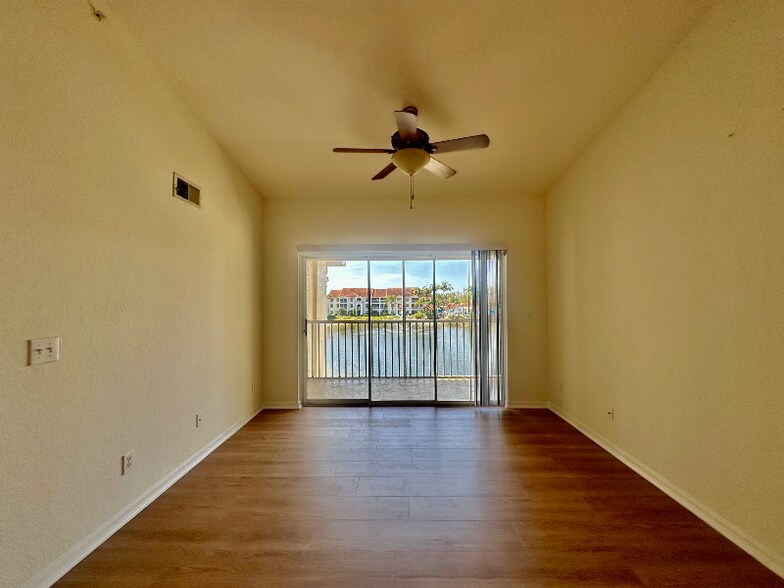 Building Photo - 4700 St Croix Ln