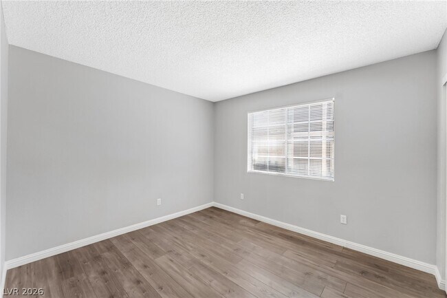 Building Photo - 2722 Alicialynn Way