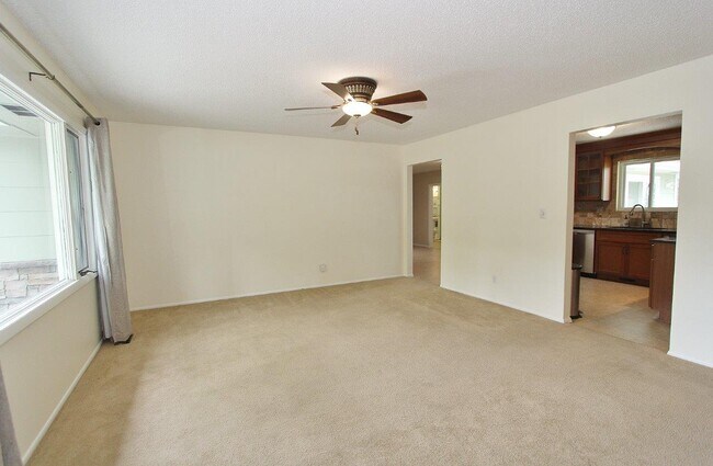 Building Photo - 12603 W Castlewood Dr