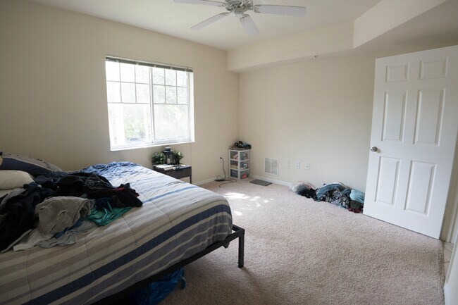 Building Photo - 6386 Emerald Dunes Dr