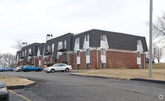 Building Photo - Misty Glen Apartments