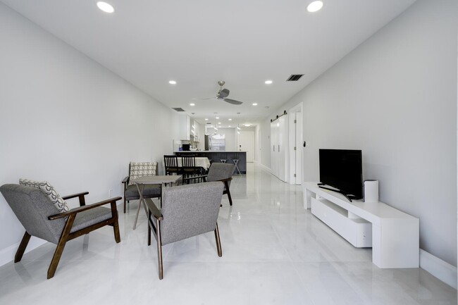 Building Photo - 21070 Covington Dr
