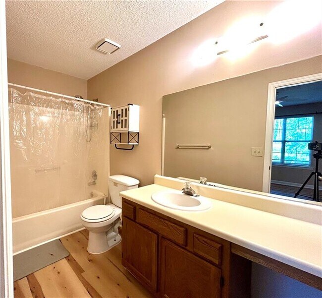 Building Photo - 1252 Scripps Ct SW
