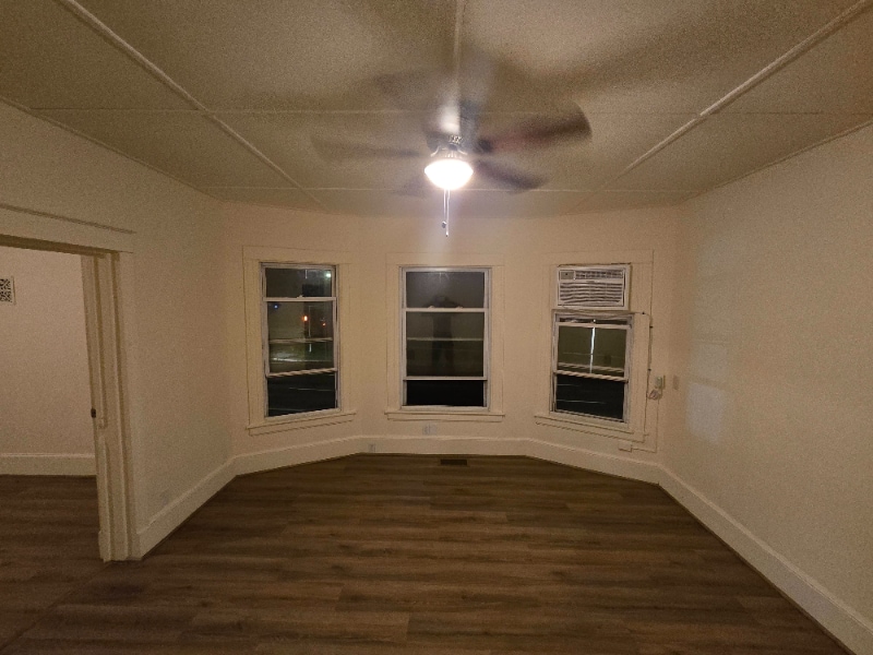 Building Photo - 20 Innis Ave