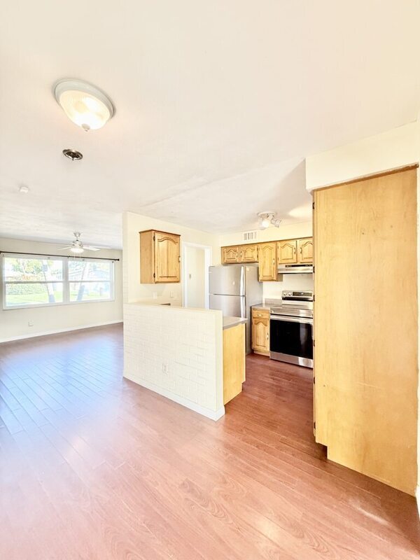 Building Photo - 13788 Montego Dr