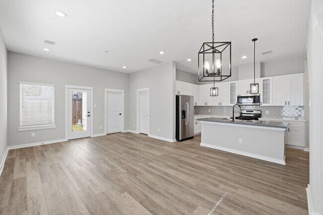 Building Photo - 11303 Stonework Grv Ln