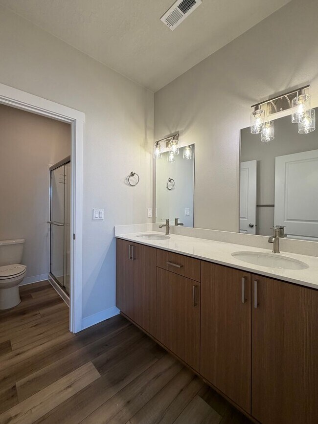 Building Photo - Beautiful Brand New 4-Bedroom, 2.5-Bathroom Duplex Style Townhome!
