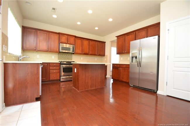 Building Photo - 2031 Addenbrock Dr