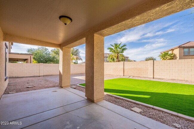 Building Photo - 4244 E Gleneagle Dr