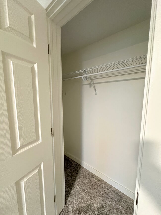 Building Photo - 1337 Methyl St