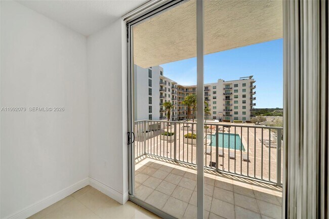 Building Photo - 140 S Dixie Hwy