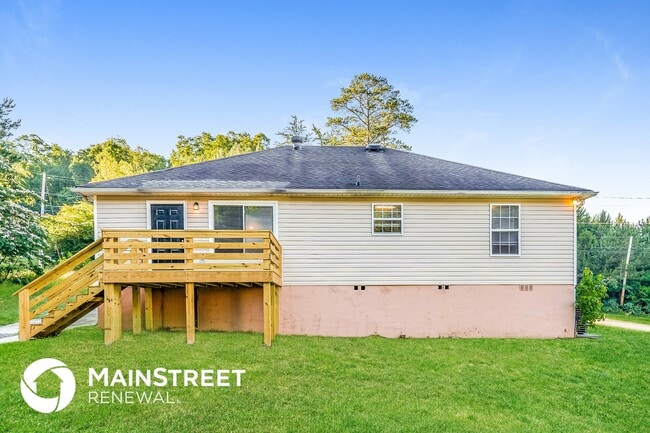 Building Photo - 1282 Railroad Dr