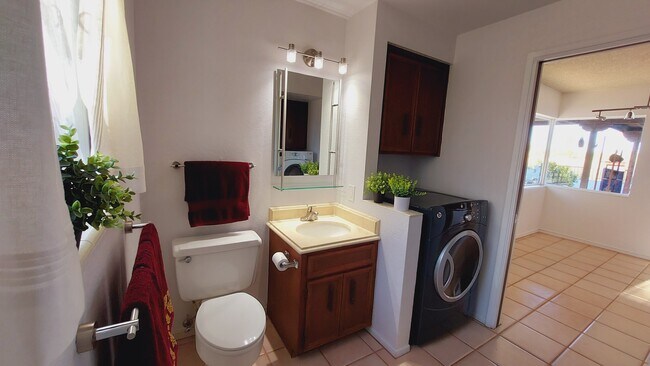 Building Photo - 5161 E Camino Bosque
