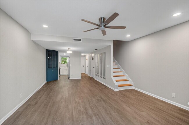 Building Photo - 750 Rider Rd