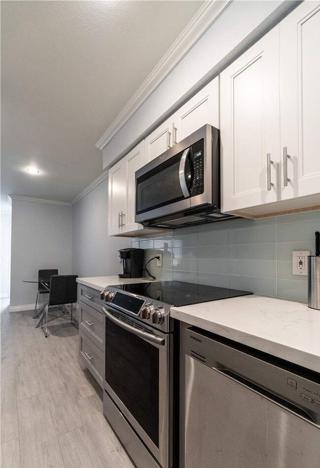 Building Photo - 19772 Cambridge Ln