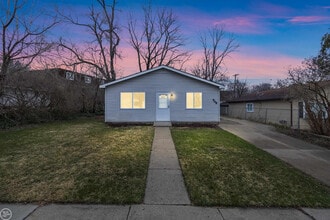 Building Photo - 946 Fairview Ave