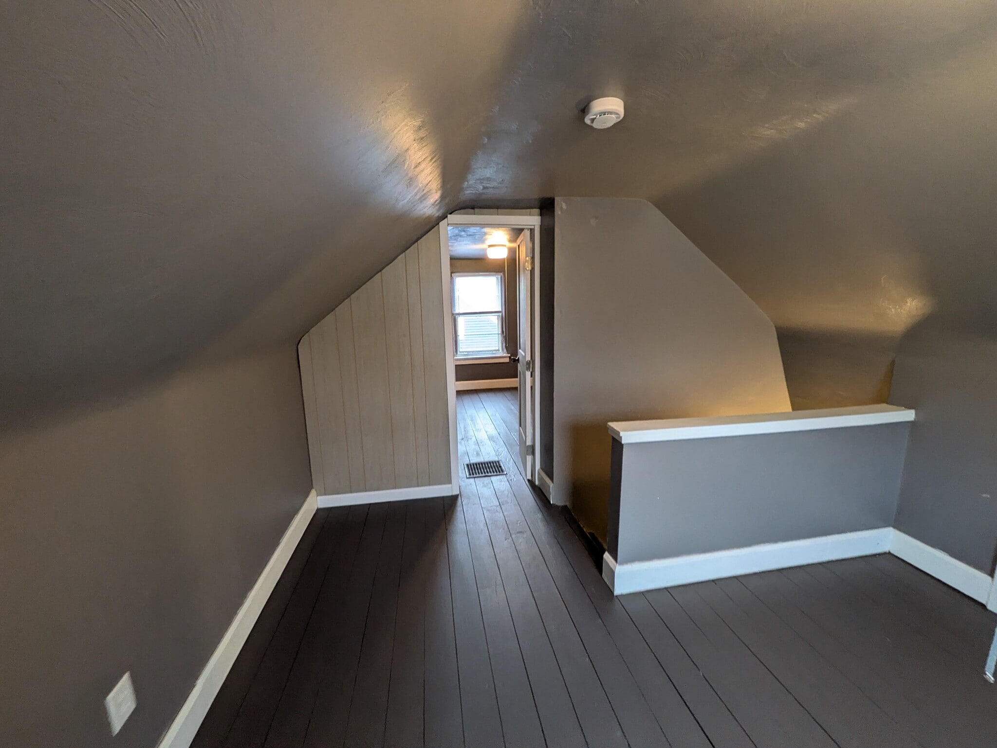 Bedroom2' 2nd Floor - 1132 N Trimble Rd