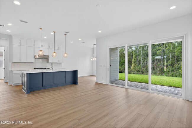 Building Photo - 713 Caiden Dr