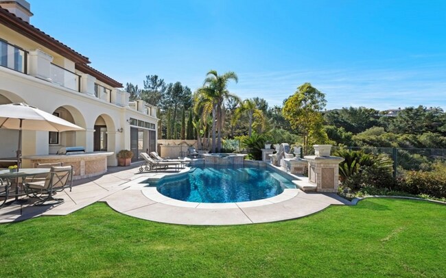 Building Photo - 21 Via Palladio