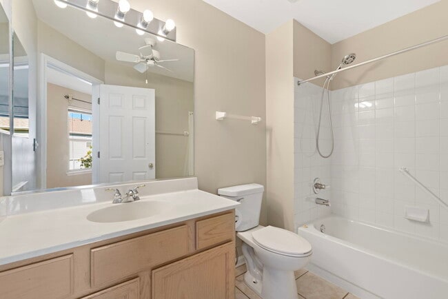 Building Photo - 1576 E Citadel Ct