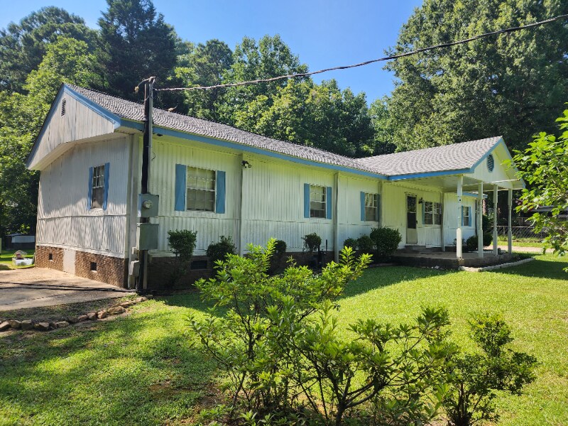 Building Photo - 104 Royalty Ct