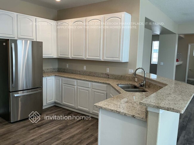 Building Photo - 10706 Bamboo Rod Cir