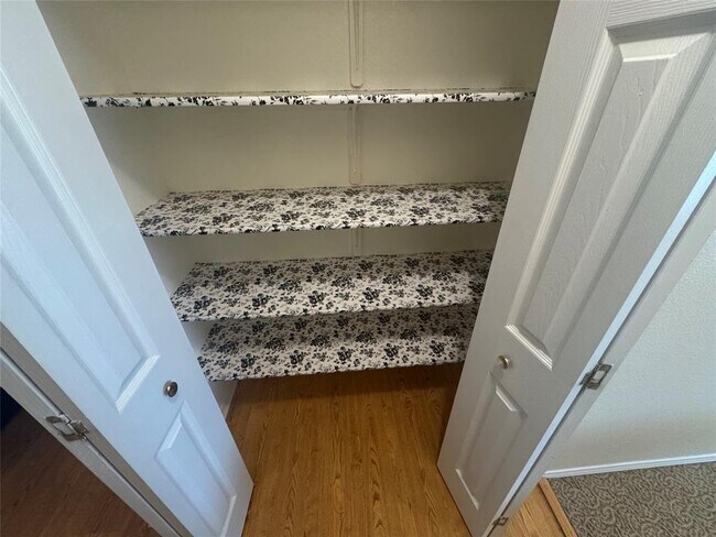 Building Photo - 3816 Eagles Nest St