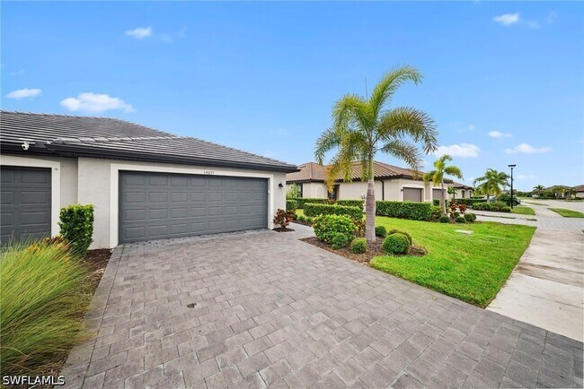 Building Photo - 14035 Pine Lodge Ln
