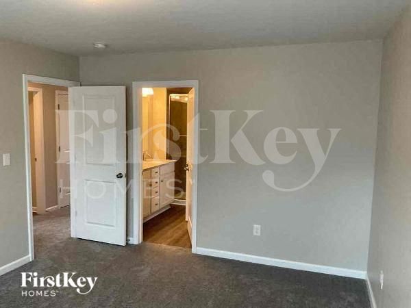 Building Photo - 603 Stafford St