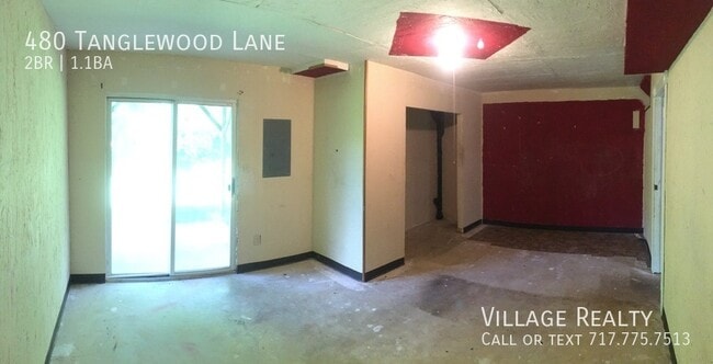 Building Photo - 480 Tanglewood Ln