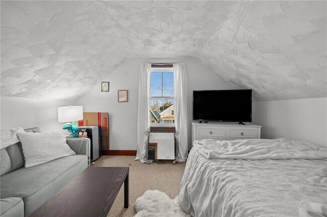 Building Photo - 350 Broadway