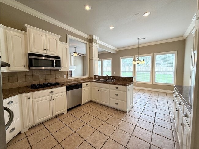 Building Photo - 4754 Stonewall Crossing