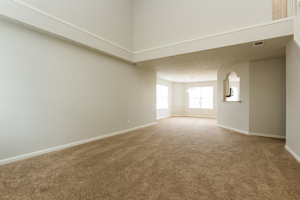 Building Photo - 650 Compton Ln