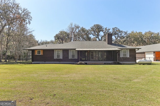 Building Photo - 325 White Oak Pl