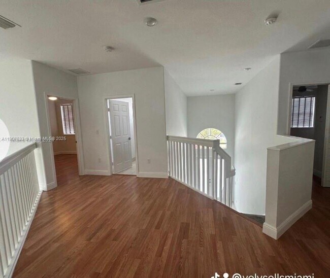 Building Photo - 16314 SW 61st Ln