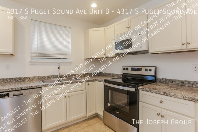 Building Photo - 4317 S Puget Sound Ave