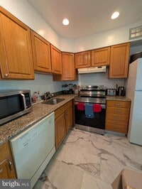 Building Photo - 3230 Spartan Rd