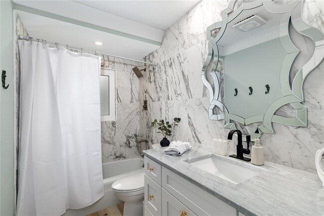 Building Photo - 3719 118th St W