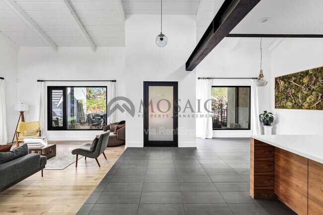 Building Photo - 8413 E Welsh Trail