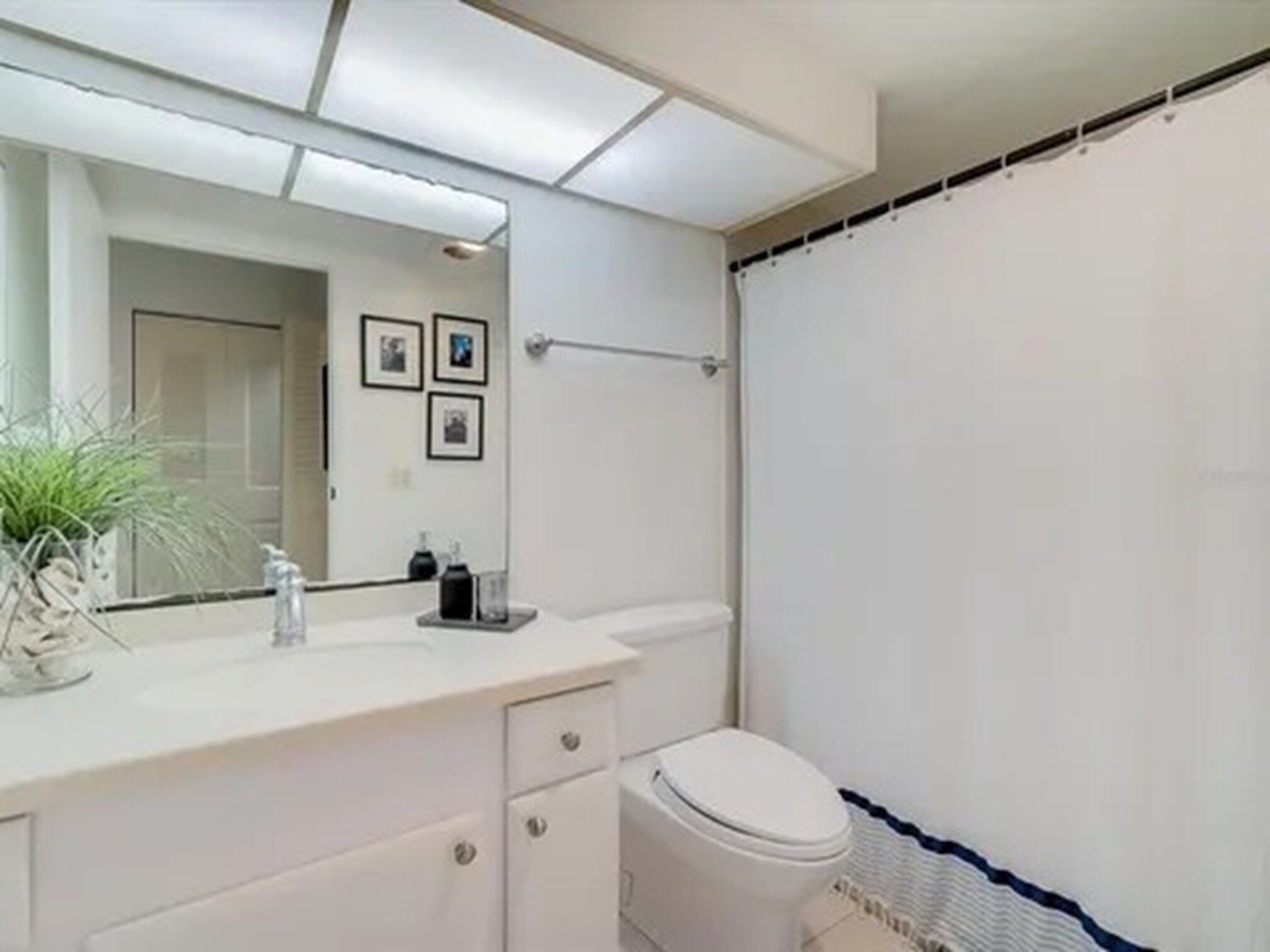 Building Photo - 5058 Marsh Field Rd