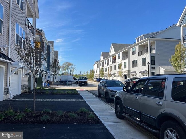 Building Photo - 10106 Donatello Dr