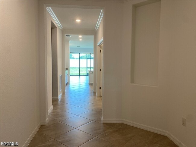 Building Photo - 14662 Cantabria Dr