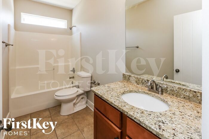 Building Photo - 5541 Timber Leaf Trail